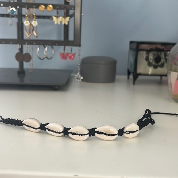 black shell bracelet - Picture 1 of 1